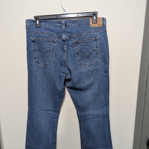 Levi’s Nouveau 315 Jeans Womens Size 16M Blue Shaping Boot Cut Denim Mid Rise - Picture 3 of 4